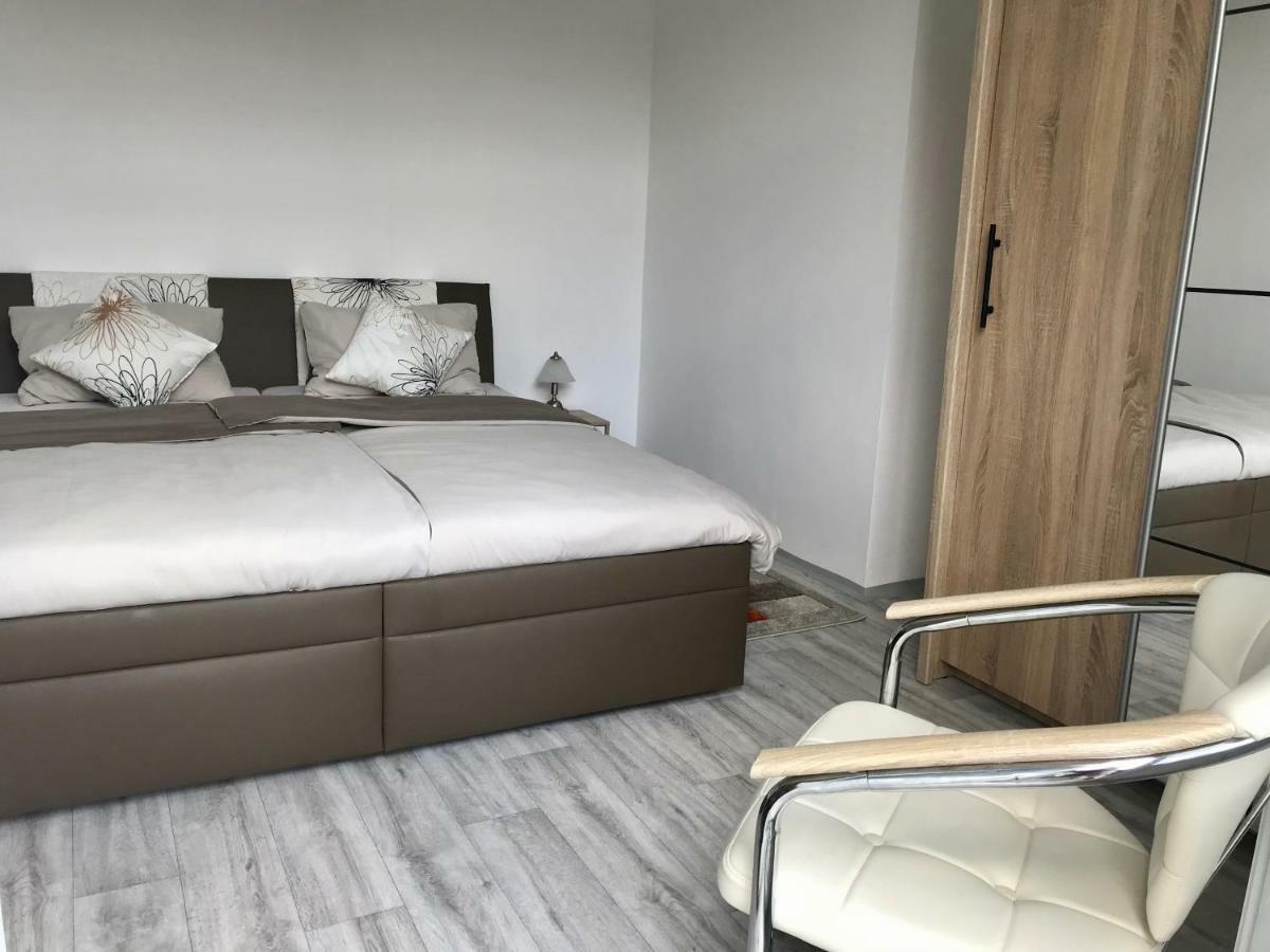 Apartmany Dagmar Mariánské Lázně Exteriör bild